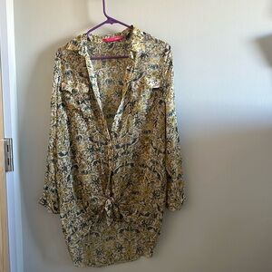 Pinkyotta tie in front blouse